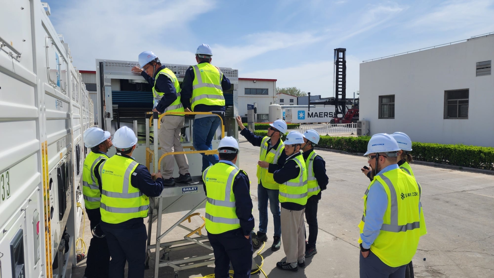Star Cool Service Team Meeting @ MCI Qingdao - Maersk Container Industry